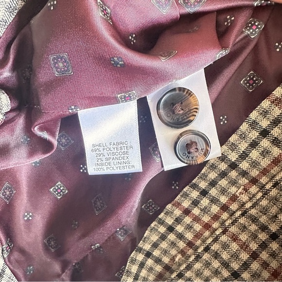 Murano Men's Checkered Blazer - Picture 4 of 4